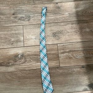 Mens tie in excellent condition
